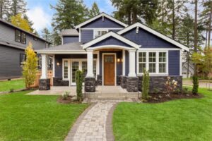 How long does vinyl siding last