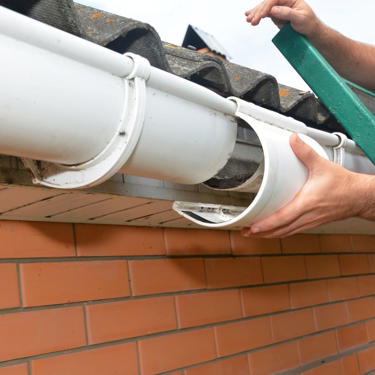 Gutter Contractor East Moriches NY 11934