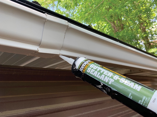 sectional gutters vs seamless gutter installation